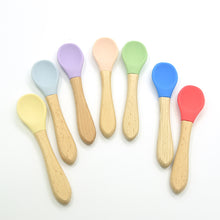 Load image into Gallery viewer, 2PCS Baby Bamboo Training Spoons Organic Soft Baby Feeding Silicone Tip Spoon Scoop Easy Grip Handle Toddlers Infant Gifts